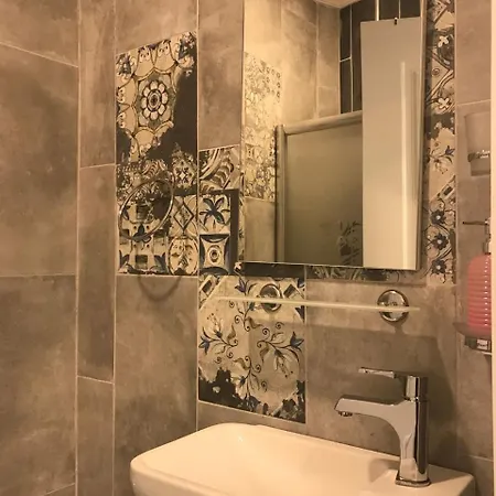 Roncalli Apartmán